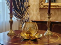 Lotus Table Candle Holder Gold(Pack of 1)