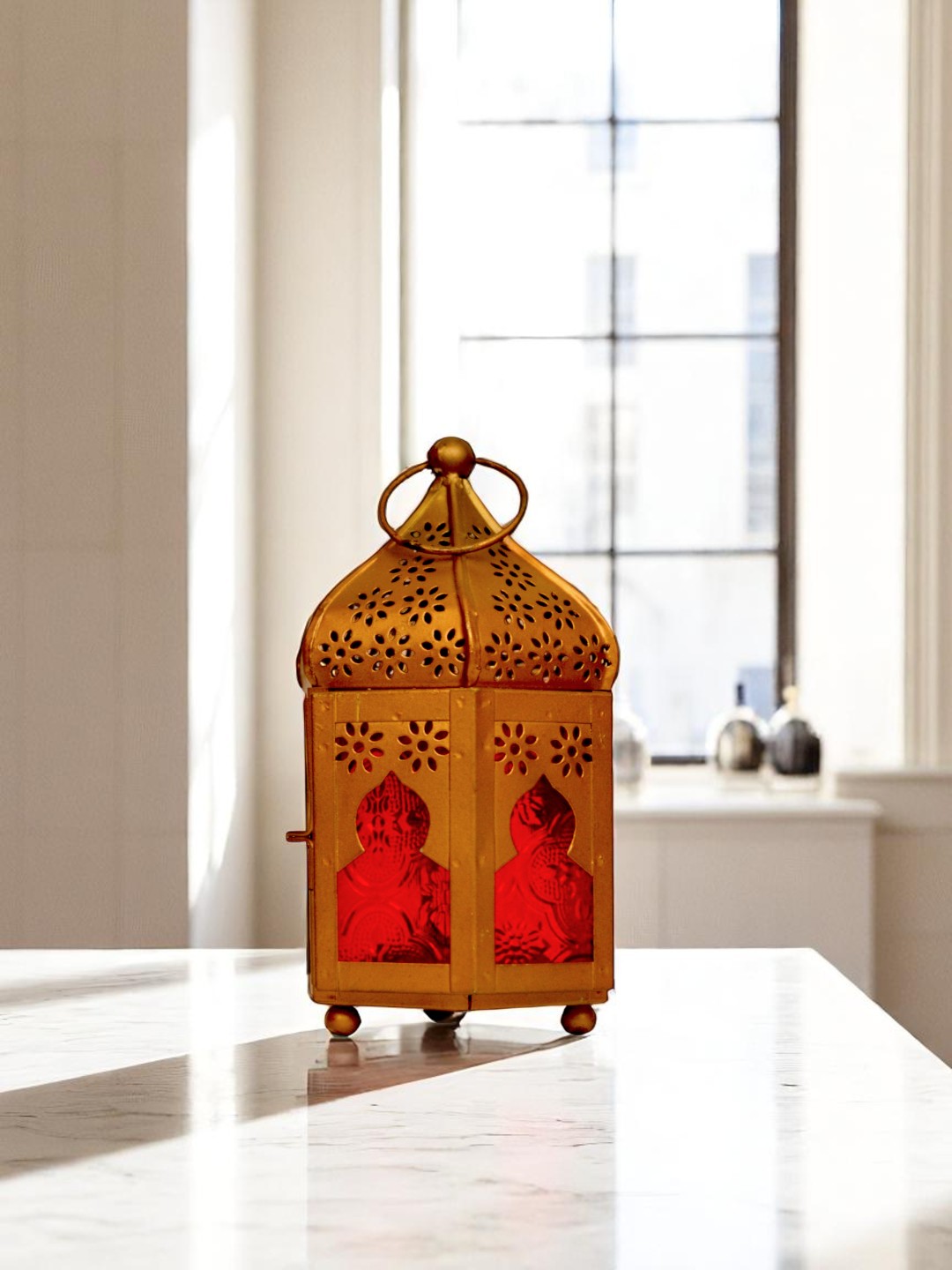 Candle Holder & Lanterns