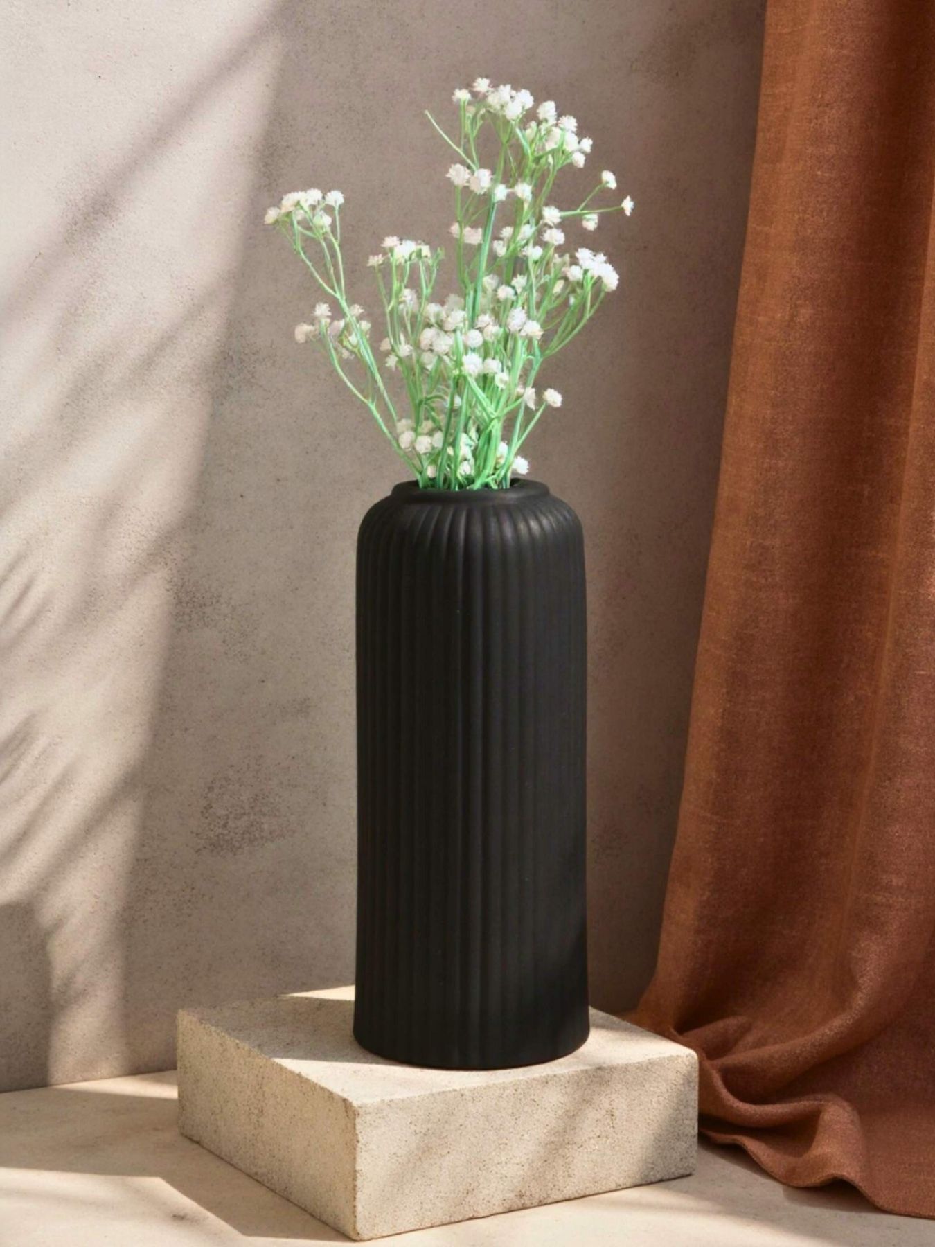 Ribbed Design Black Ceramic Flower Vase- 10″(LARGE -Without Flower)